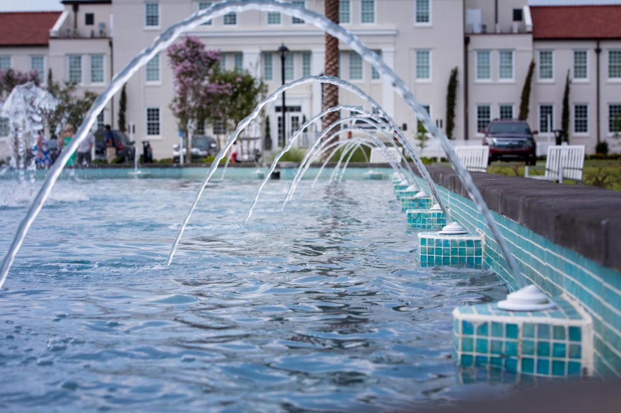 Grand Centennial Hotel 3*